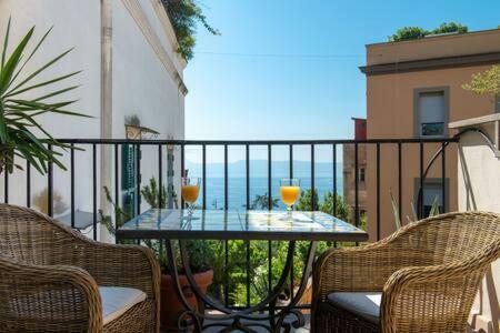 Casetta Belvedere Naples Extérieur photo